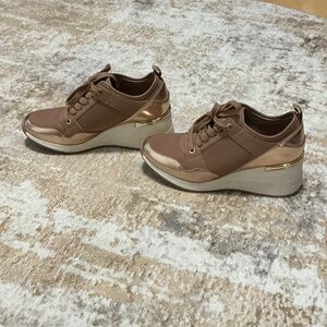Stylish Women's Brown and Rose Gold Sneakers